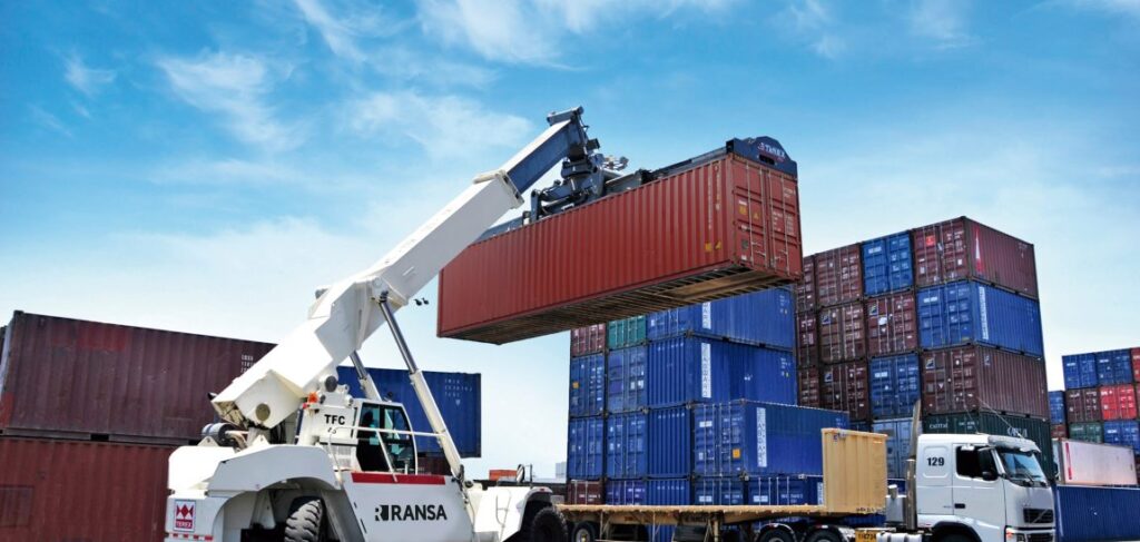 Ransa fortalece su oferta de servicios de comercio exterior